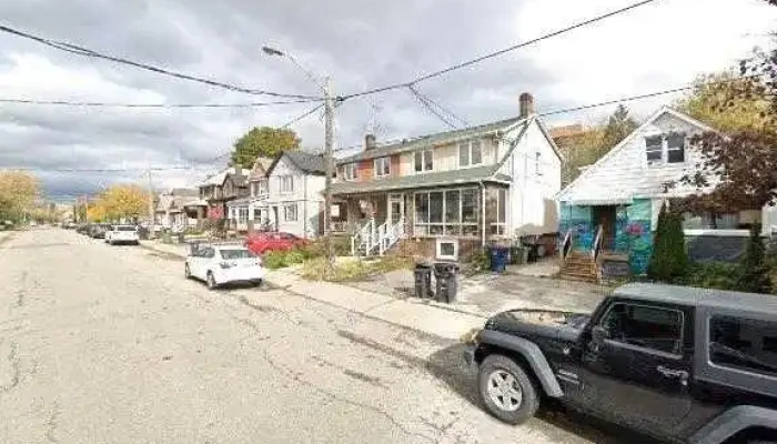 Breakthrough Center For Coaching And Psychotherapy -  Street View 360deg - Toronto