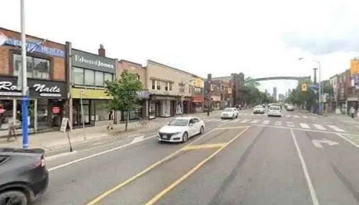 Heartsbloom Toronto Psychotherapy Anxiety Therapy And Holistic Wellness Street View 360deg - Toronto