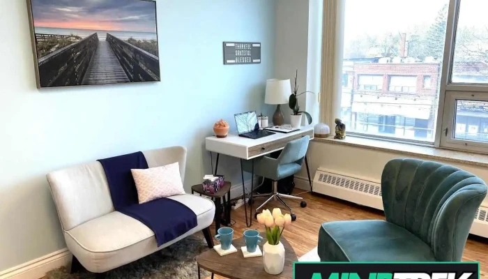 Mackenzie Kinmond, Msw, Rsw Psychotherapist - Toronto