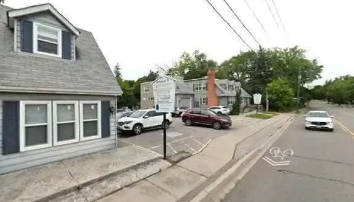 Meaghan Conte Med Rp Street View 360deg - Newmarket