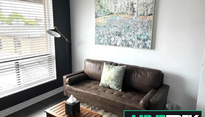 Pivotal Counseling - Oakville